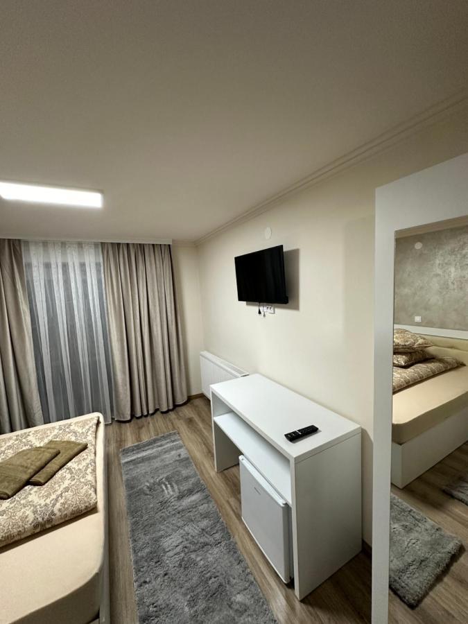 Conacul Pestera Ursilor Chiscau Extérieur photo