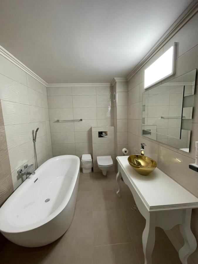 Conacul Pestera Ursilor Chiscau Extérieur photo