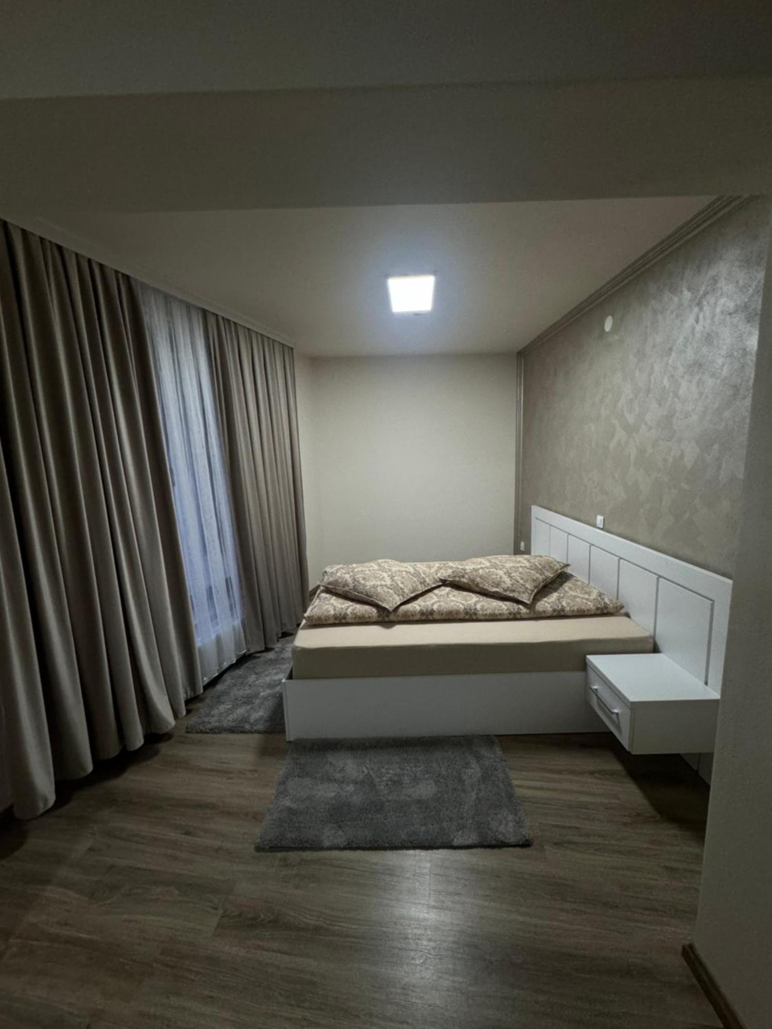 Conacul Pestera Ursilor Chiscau Extérieur photo